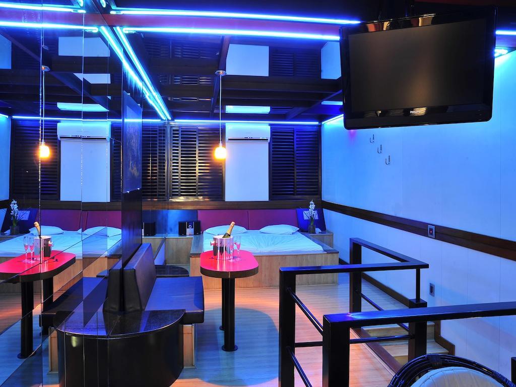 Motel Sunset (Adults Only) เบโลโอรีซอนชี ห้อง รูปภาพ